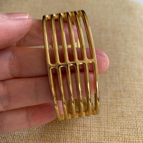 Elegant Vintage Gold Bracelet in excellent condition - Picture 6 of 7
